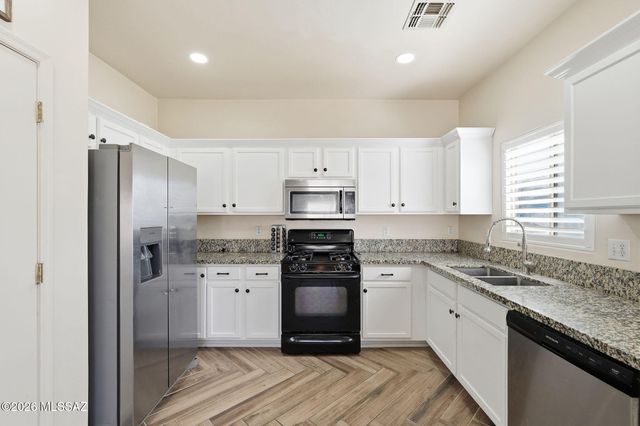 8267 W Babbitt Court, Tucson, AZ 85757