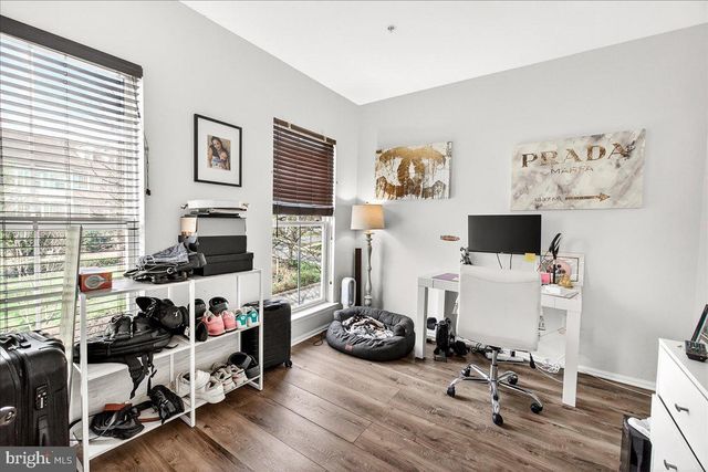 910 FEATHERSTONE ST, Gaithersburg, MD 20878