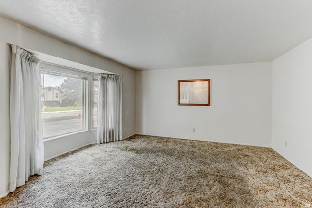 1140 W 75 S, Clearfield, UT 84015