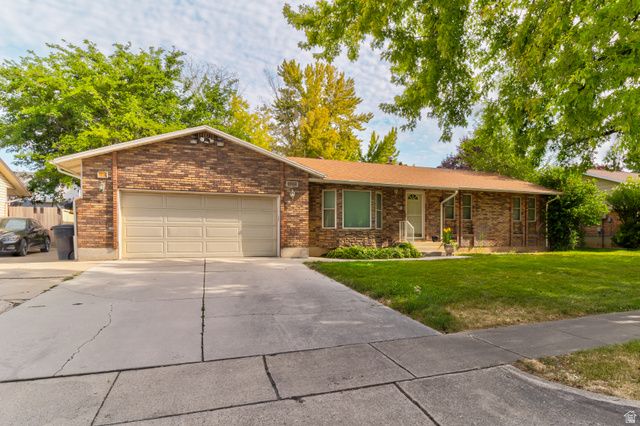 1140 W 75 S, Clearfield, UT 84015