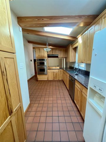 500 Green Street, Quanah, TX 79252