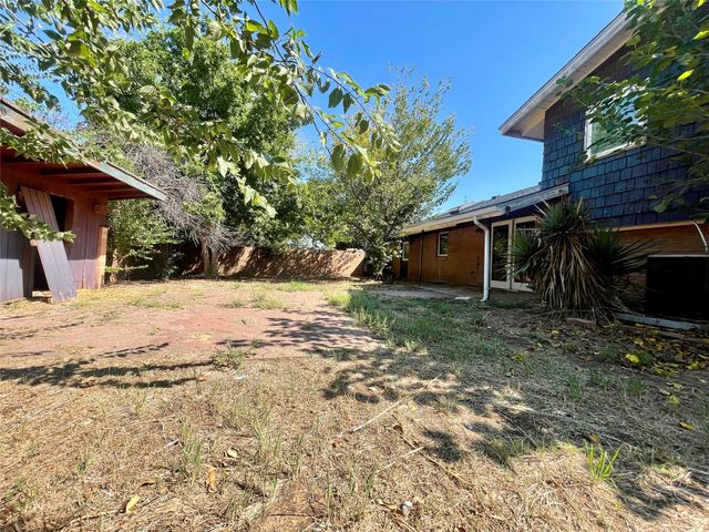 500 Green Street, Quanah, TX 79252