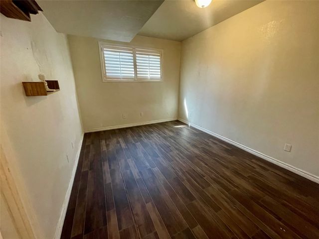 500 Green Street, Quanah, TX 79252