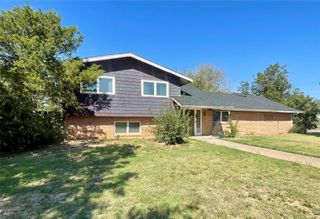 500 Green Street, Quanah, TX 79252