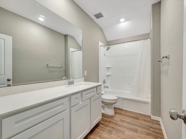 10630 Cabot Trail, Iowa Colony, TX 77583