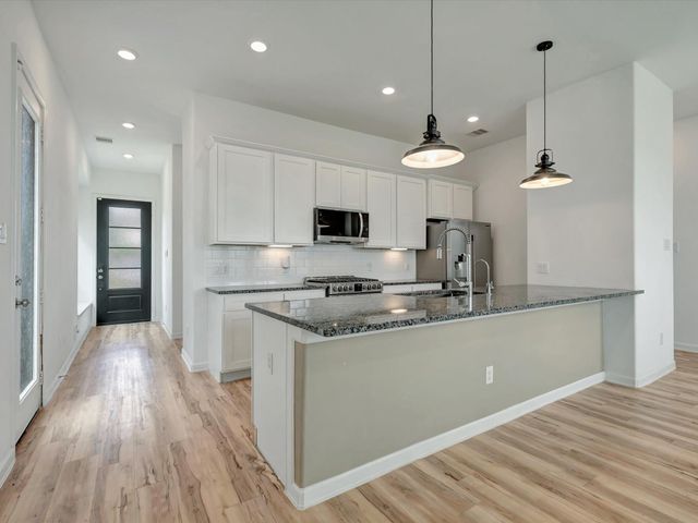 10630 Cabot Trail, Iowa Colony, TX 77583