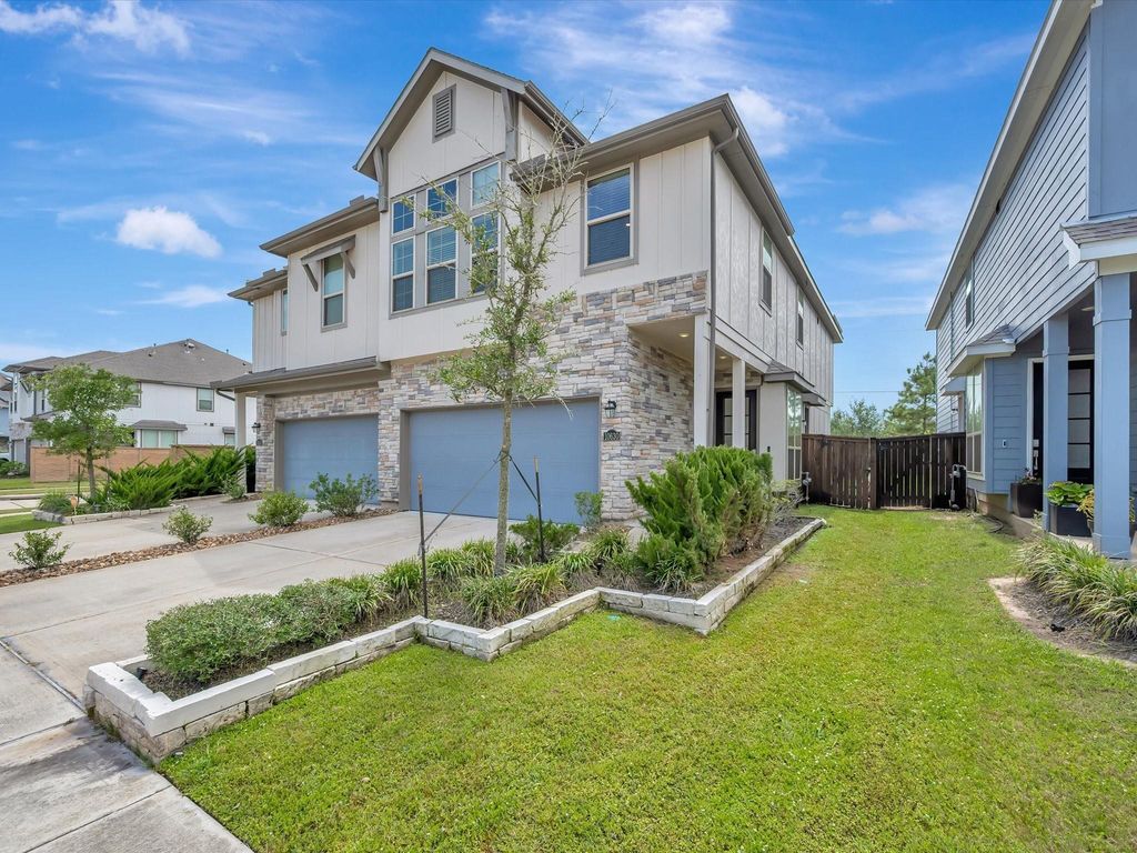 10630 Cabot Trail, Iowa Colony, TX 77583