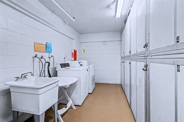 1230 GULF BOULEVARD 404, Clearwater Beach, FL 33767