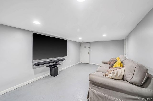 885A Putnam Avenue A, Brooklyn, NY 11221