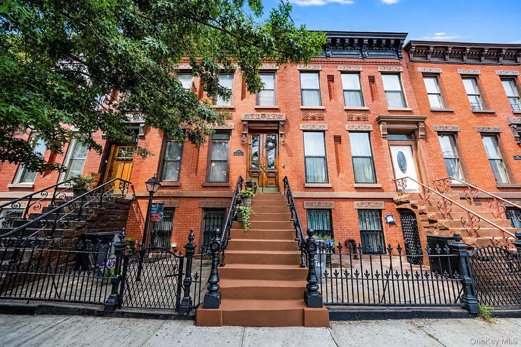 885A Putnam Avenue A, Brooklyn, NY 11221