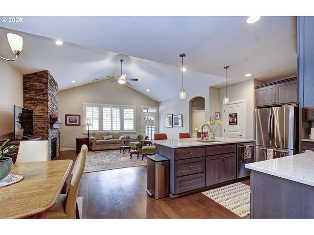 1715 Ne 173RD Way, Ridgefield, WA 98642