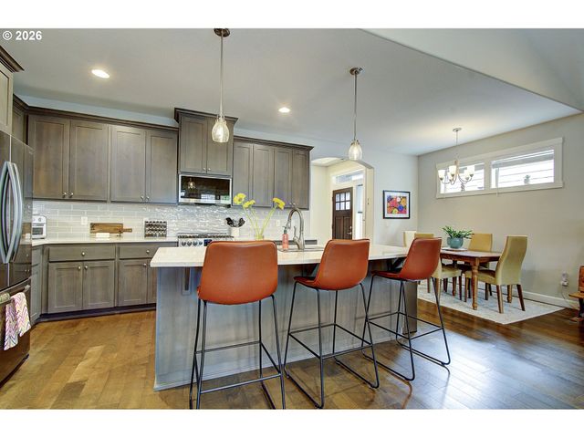 1715 Ne 173RD Way, Ridgefield, WA 98642