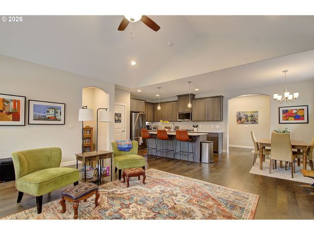 1715 Ne 173RD Way, Ridgefield, WA 98642