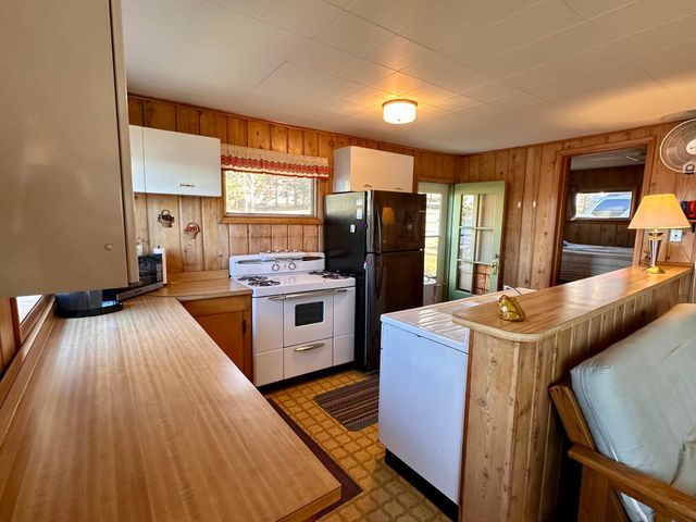 5913 Little Cloquet Road, Cromwell, MN 55726