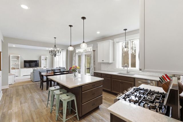 8433 Sunnyview Road Se, Caledonia Twp, MI 49316