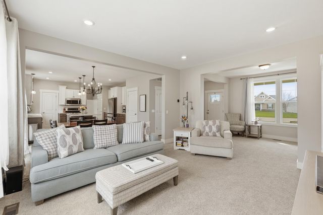 8433 Sunnyview Road Se, Caledonia Twp, MI 49316