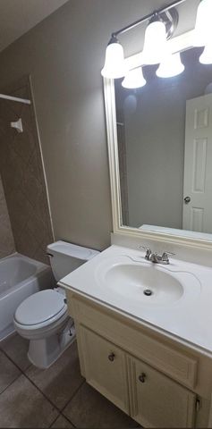706 Woodport Lane, Houston, TX 77090