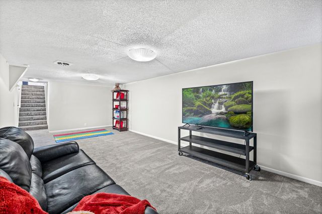 5257 Zenith Avenue S, Minneapolis, MN 55410