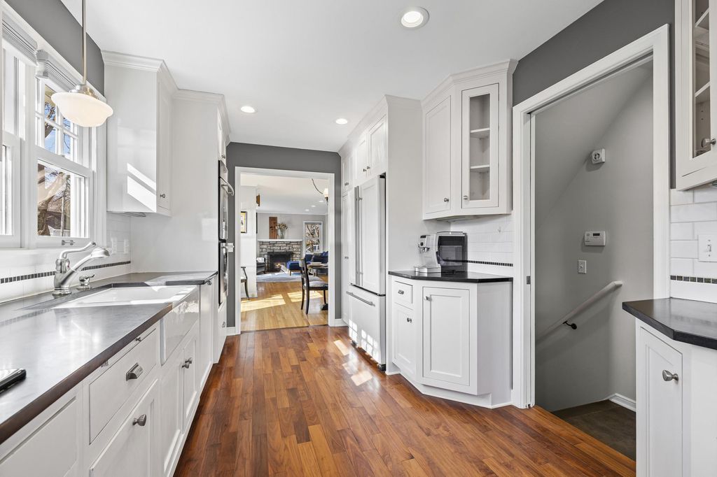 5257 Zenith Avenue S, Minneapolis, MN 55410