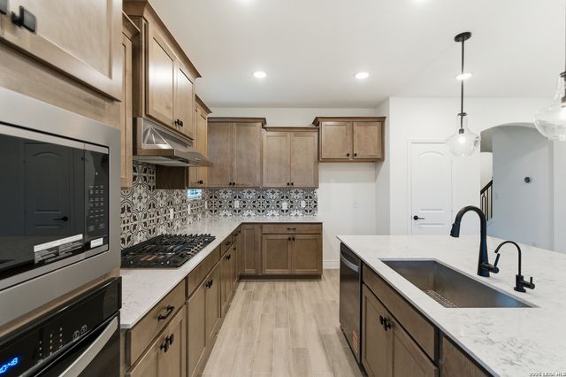 11511 Duano Canyon, San Antonio, TX 78254