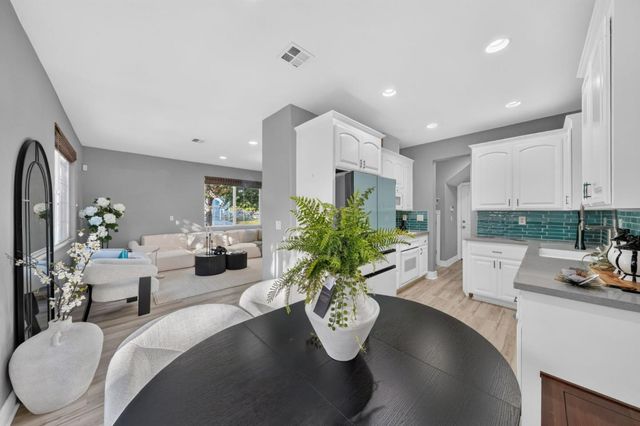 17765 Calle Hermosa, Morgan Hill, CA 95037