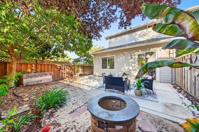 17765 Calle Hermosa, Morgan Hill, CA 95037