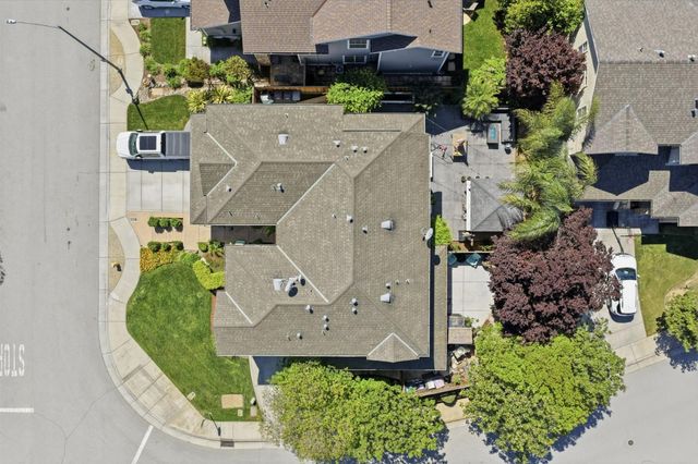 17765 Calle Hermosa, Morgan Hill, CA 95037