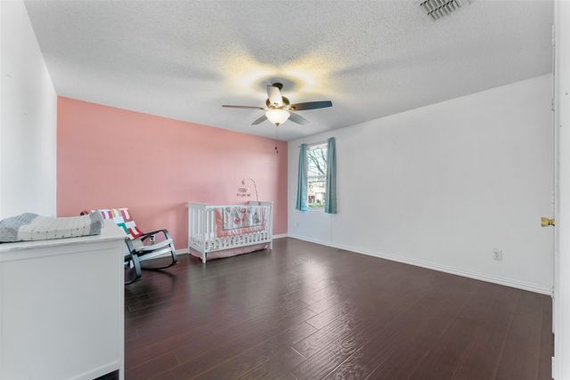 2501 Comfort Drive, Mesquite, TX 75181