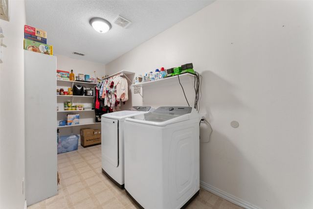 2501 Comfort Drive, Mesquite, TX 75181