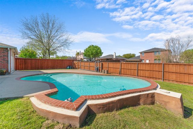 2501 Comfort Drive, Mesquite, TX 75181