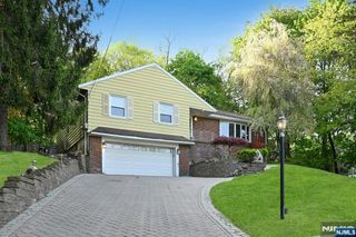 219 Emeline Drive, Hawthorne, NJ 07506