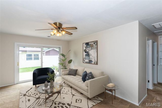 787 Chevron Drive, St Louis, MO 63125