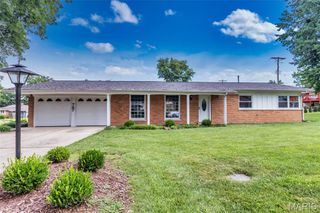 787 Chevron Drive, St Louis, MO 63125