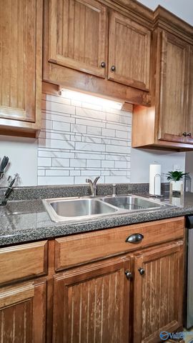 27556 N Wales Road, Elkmont, AL 35620