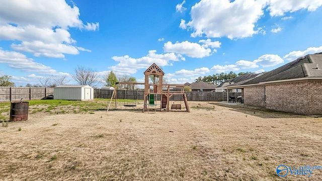 27556 N Wales Road, Elkmont, AL 35620