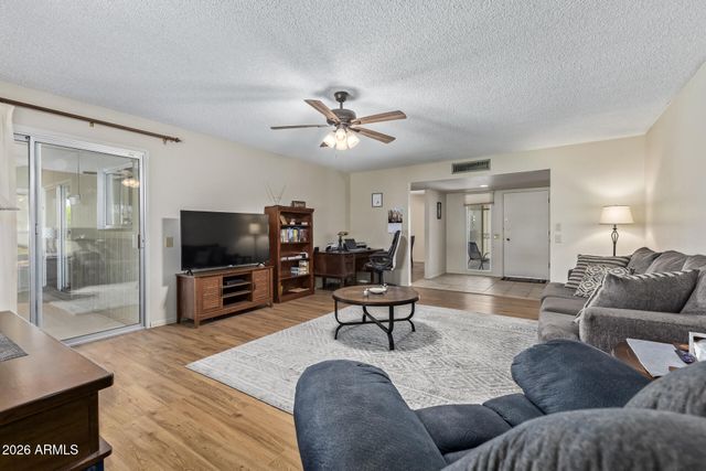 17670 N DEL WEBB Boulevard, Sun City, AZ 85373