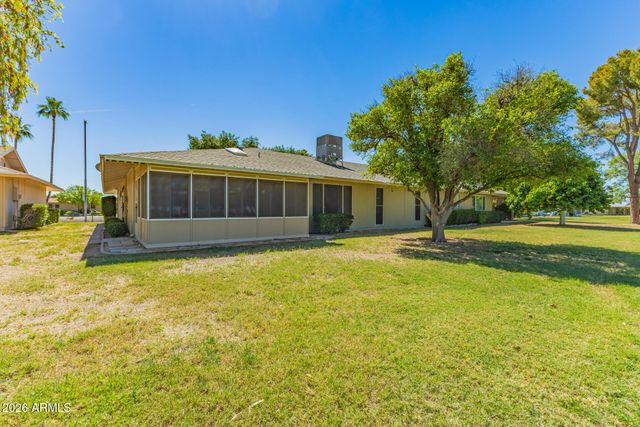 17670 N DEL WEBB Boulevard, Sun City, AZ 85373