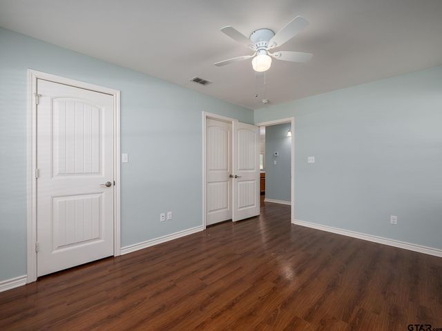 209 Walnut St, Chandler, TX 75758