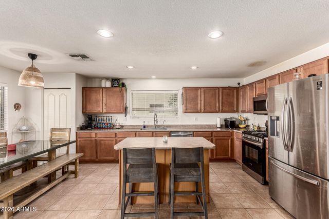 266 W HEREFORD Drive, San Tan Valley, AZ 85143