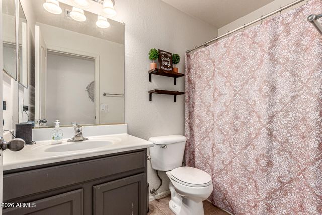 266 W HEREFORD Drive, San Tan Valley, AZ 85143