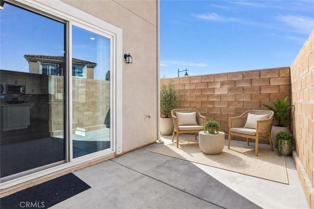 475 Meyer, Upland, CA 91786