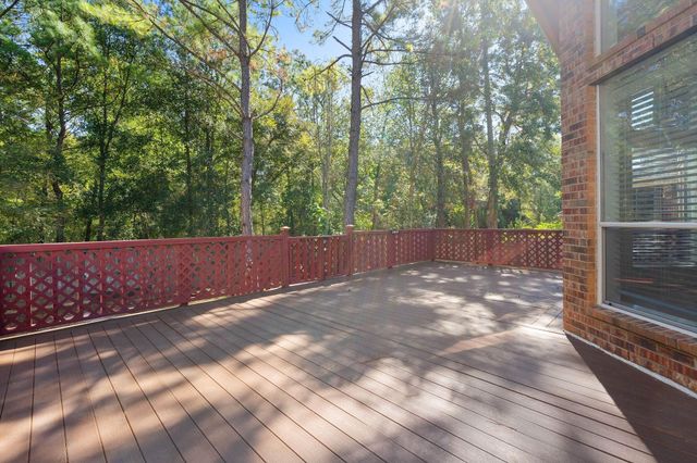 11 Korbel Ct, The Woodlands, TX 77382