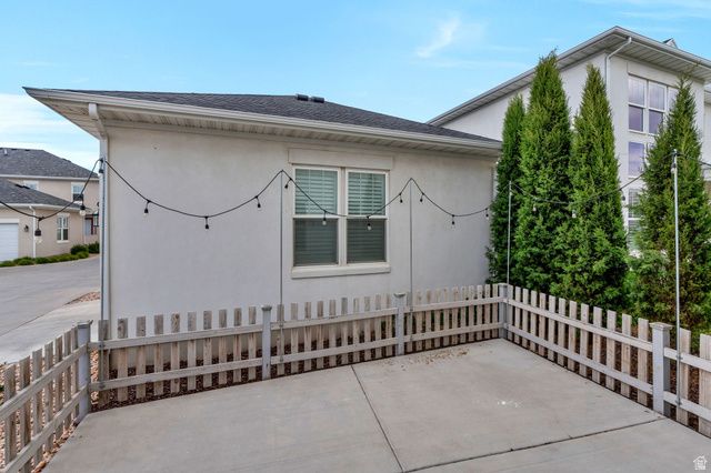 10621 S LAMOND DR, South Jordan, UT 84009