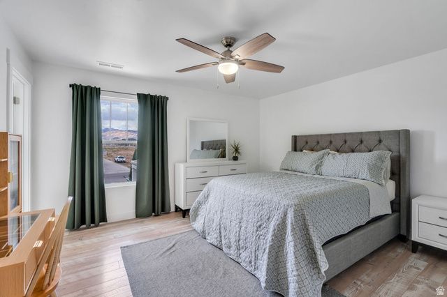 10621 S LAMOND DR, South Jordan, UT 84009