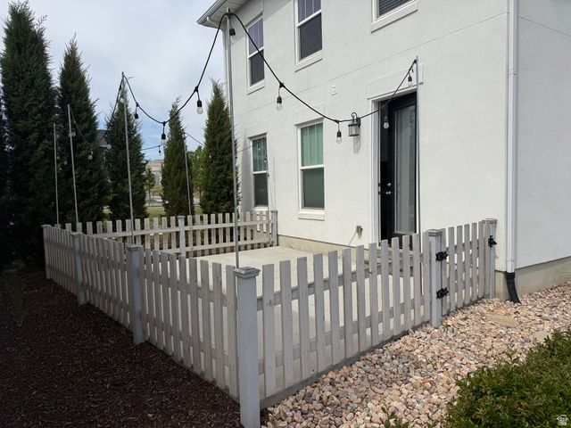 10621 S LAMOND DR, South Jordan, UT 84009