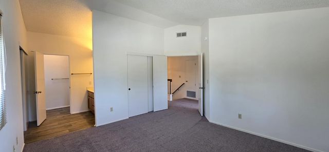 7405 Flowerwood, Sacramento, CA 95831