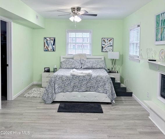 905 E Wilmington Street, Burgaw, NC 28425