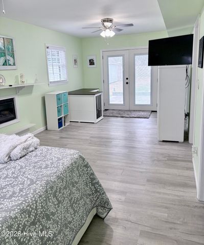 905 E Wilmington Street, Burgaw, NC 28425