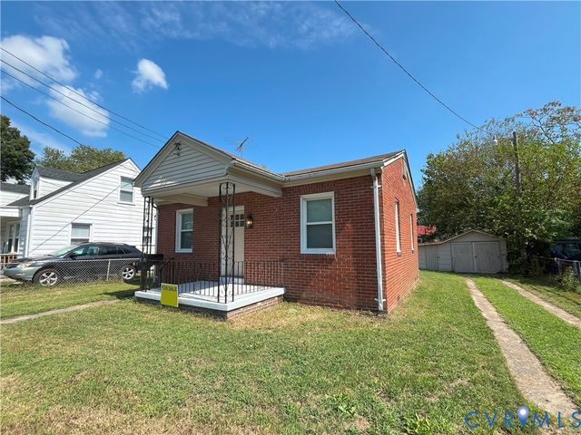 127 Elm St, Petersburg, VA 23803