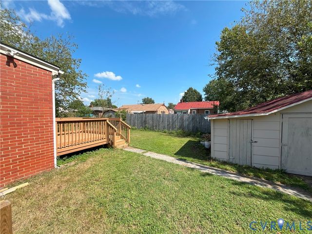 127 Elm St, Petersburg, VA 23803